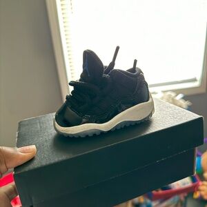 Jordan Kids Black and Blue Sneakers